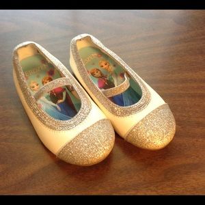 Disney frozen shoes # 124